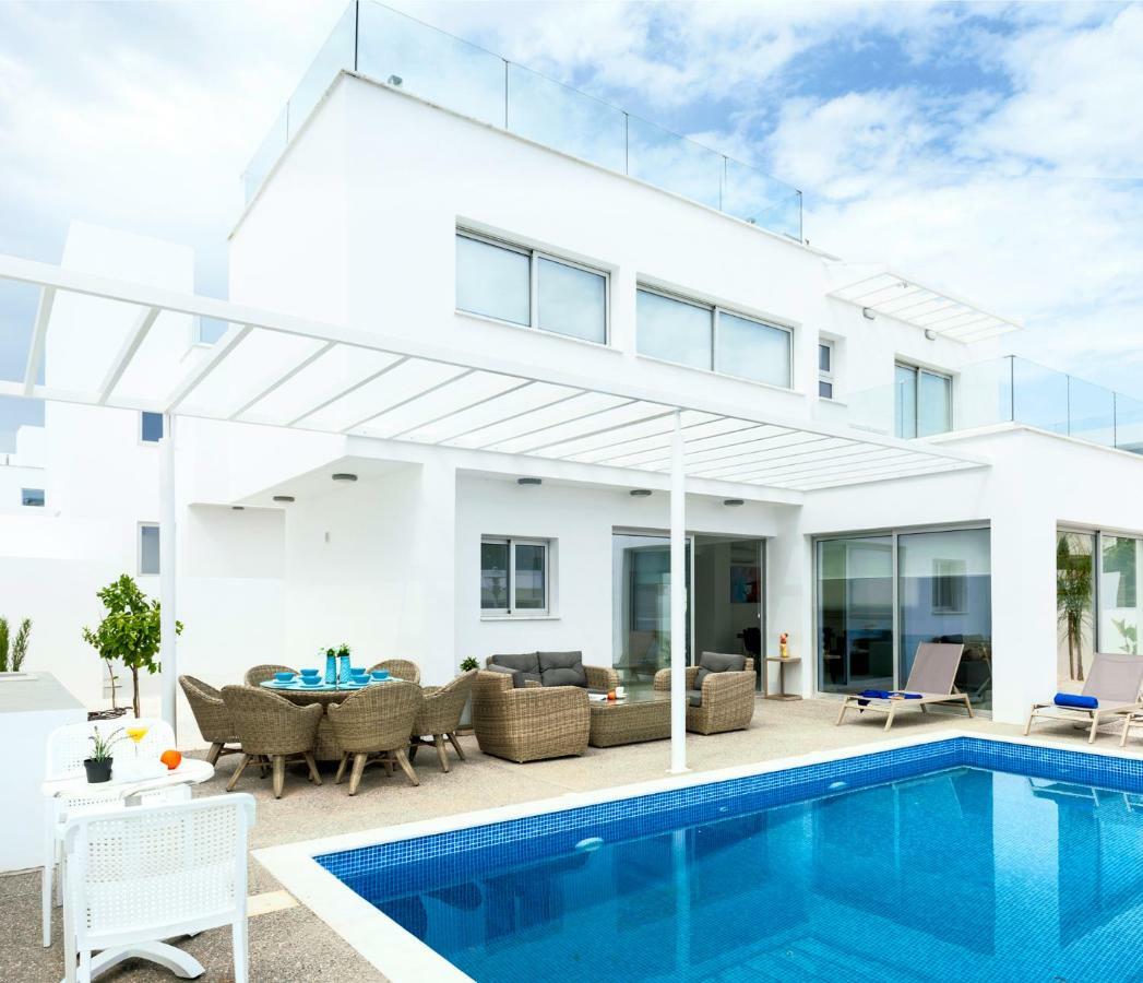 Villa Roberta 아이아 나파 외부 사진